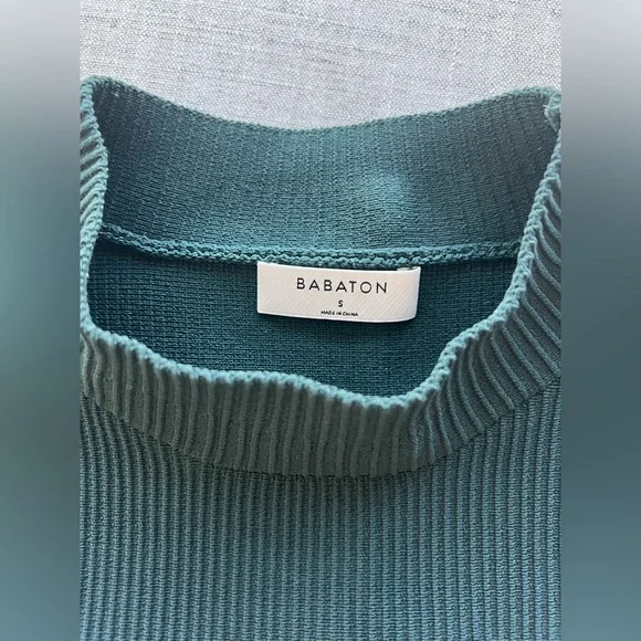 Aritzia Babaton Ribbed Sleeveless Top in Deep Green - Picture 3 of 3